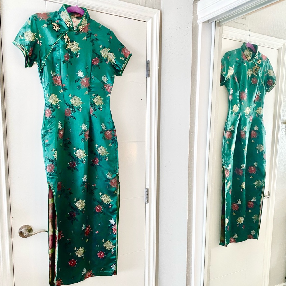 Chinese Green Satin Qipao Dress